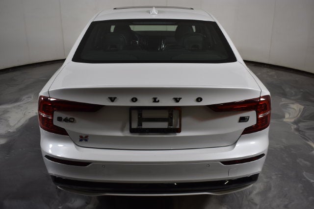 2023 Volvo S60 Recharge Plug-In Hybr Plus Black Edition