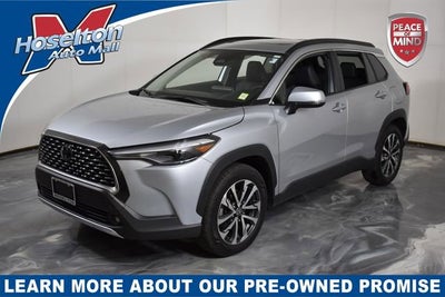 2024 Toyota Corolla Cross XLE