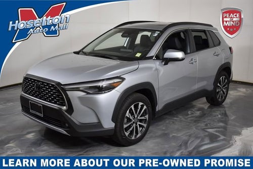 2024 Toyota Corolla Cross XLE