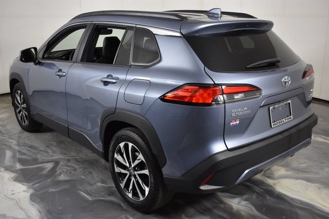 2024 Toyota Corolla Cross XLE