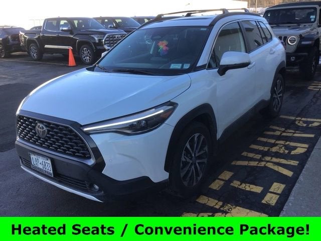 2023 Toyota Corolla Cross XLE