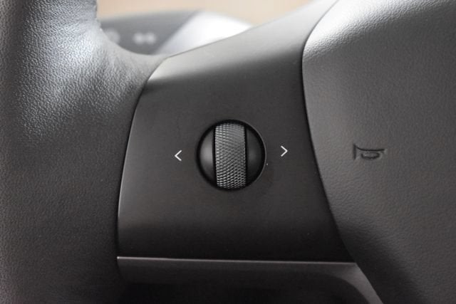 2024 Tesla Model Y 4DR RWD