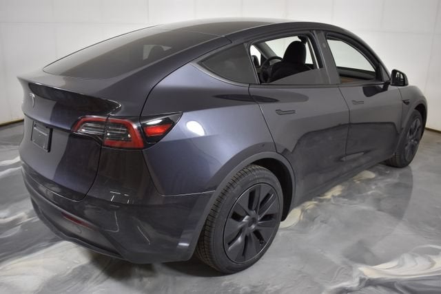 2024 Tesla Model Y 4DR RWD