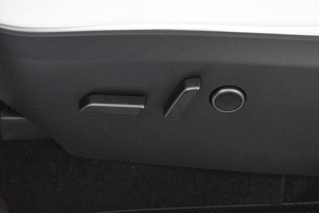 2025 Tesla Model Y Performance