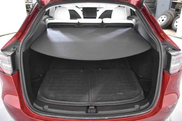 2025 Tesla Model Y Performance