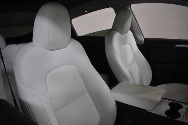 2025 Tesla Model Y Performance