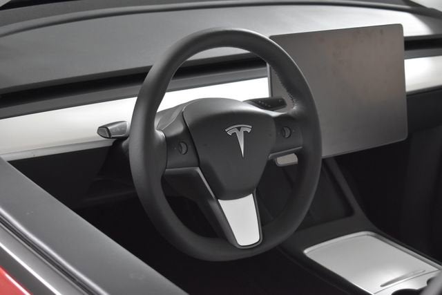 2025 Tesla Model Y Performance