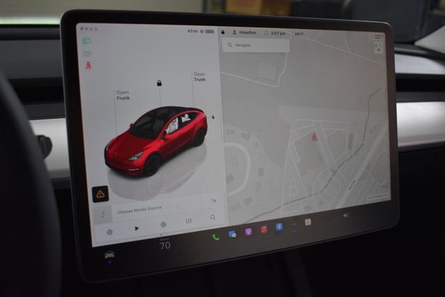 2025 Tesla Model Y Performance