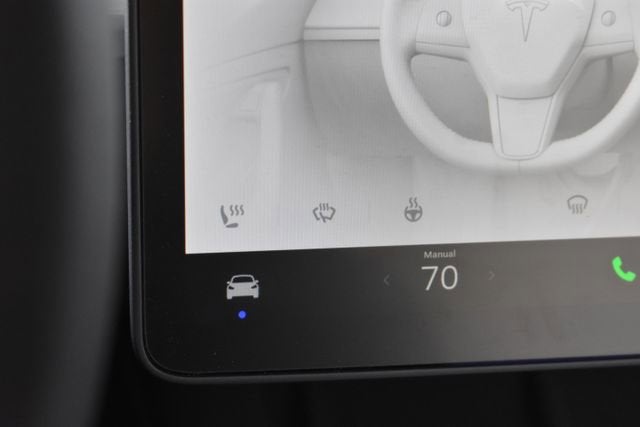 2025 Tesla Model Y Performance