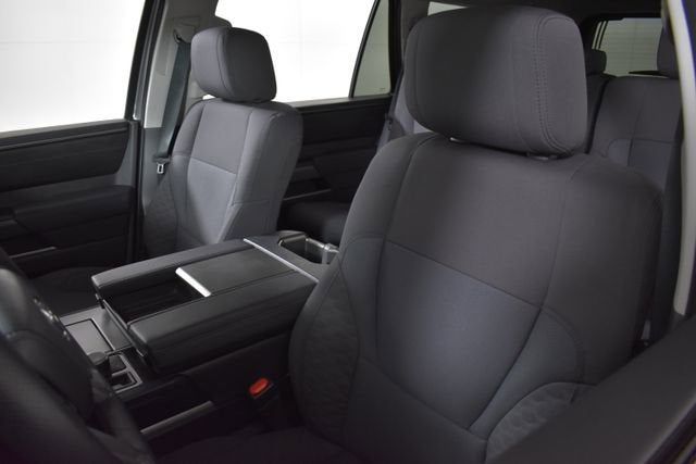 2024 Toyota Sequoia SR5