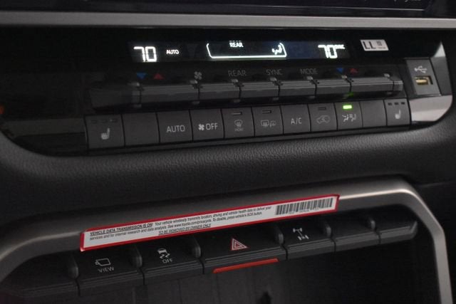 2024 Toyota Sequoia SR5