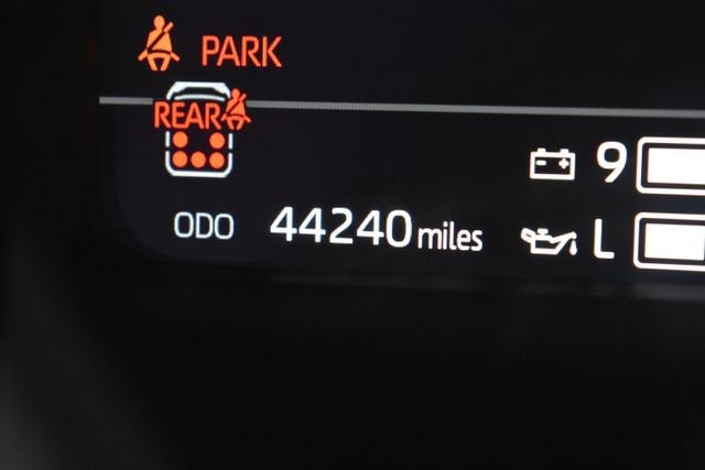 2024 Toyota Sequoia SR5