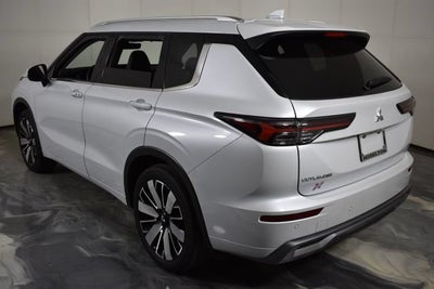 2025 Mitsubishi Outlander SEL