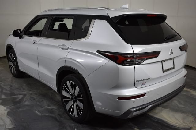 2025 Mitsubishi Outlander SEL