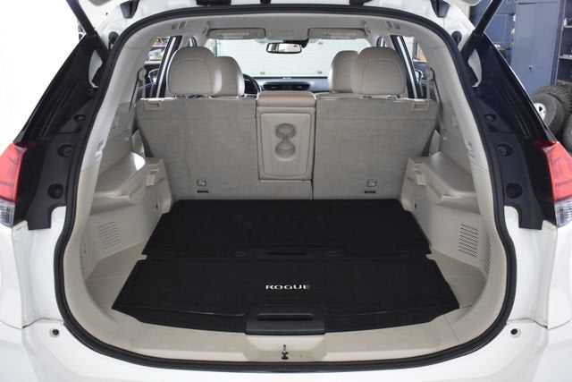 2017 Nissan Rogue SL