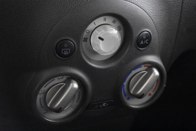 2010 Nissan cube 1.8 S