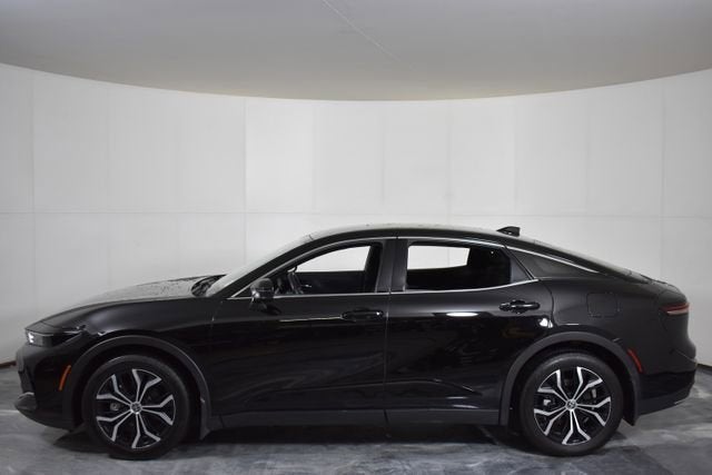 2023 Toyota Crown XLE