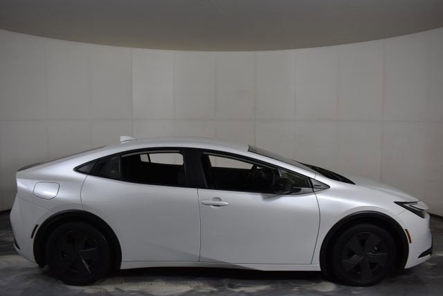 2024 Toyota Prius Prime SE