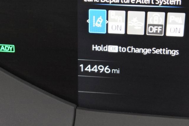 2024 Toyota Prius Prime SE