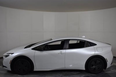 2024 Toyota Prius Prime SE