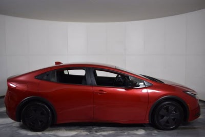 2024 Toyota Prius Prime SE