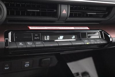 2023 Toyota Prius Prime SE
