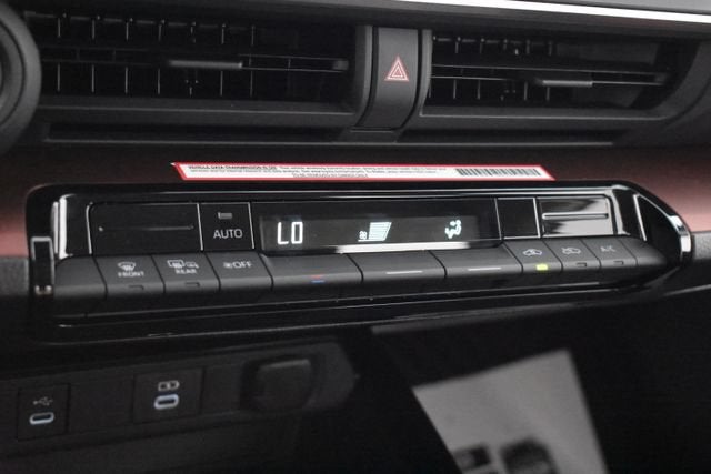 2023 Toyota Prius Prime SE