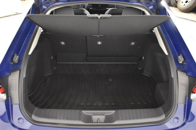 2023 Toyota Prius LE