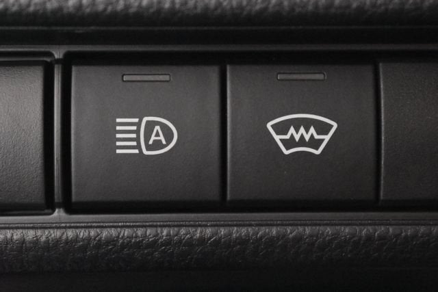 2023 Toyota Prius LE