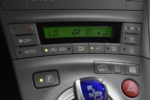 2014 Toyota Prius Plug-In 5DR HB
