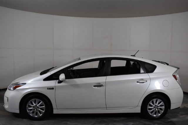 2014 Toyota Prius Plug-In 5DR HB