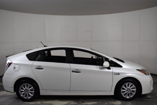 2014 Toyota Prius Plug-In 5DR HB