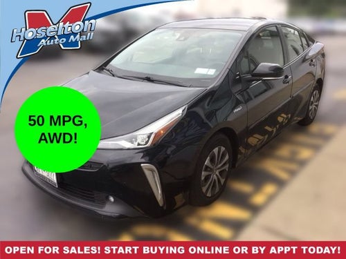 2022 Toyota Prius LE