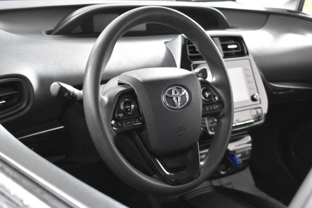 2022 Toyota Prius LE