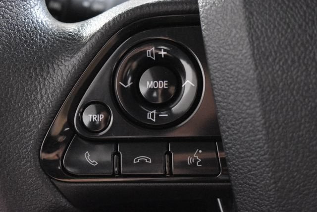 2022 Toyota Prius LE