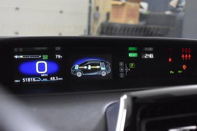 2022 Toyota Prius LE