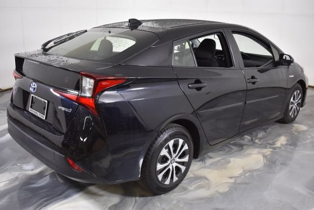2022 Toyota Prius LE