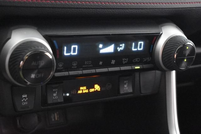 2024 Toyota RAV4 Prime SE