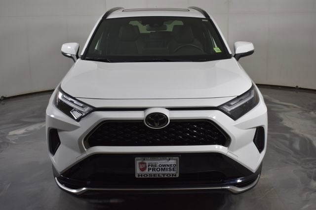 2025 Toyota RAV4 Plug-In Hybrid SE