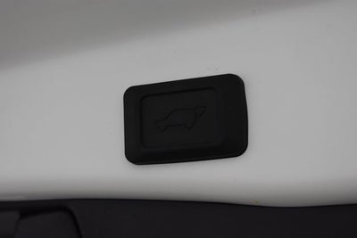 2025 Toyota RAV4 Plug-In Hybrid SE