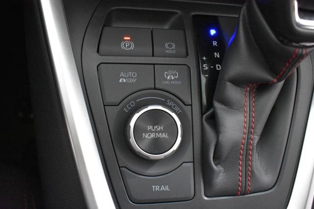 2025 Toyota RAV4 Plug-In Hybrid SE