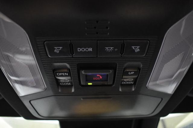 2025 Toyota RAV4 Plug-In Hybrid SE