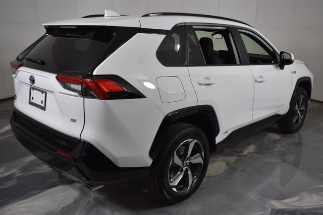 2024 Toyota RAV4 Prime SE