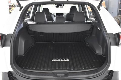 2024 Toyota RAV4 Prime SE
