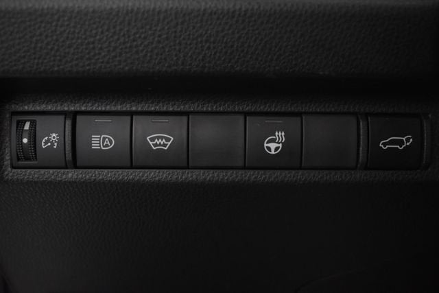 2024 Toyota RAV4 Prime SE