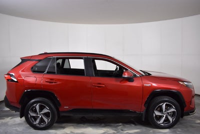 2024 Toyota RAV4 Prime SE