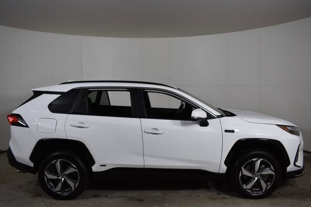 2023 Toyota RAV4 Prime SE
