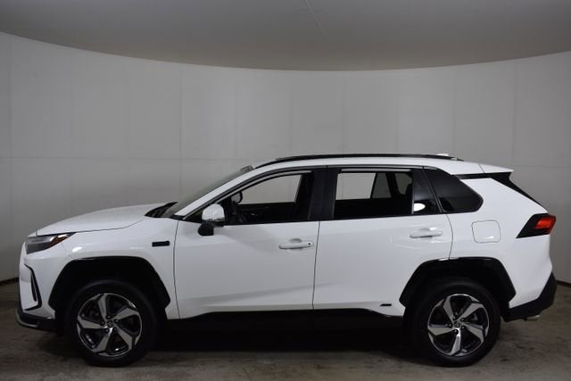 2023 Toyota RAV4 Prime SE