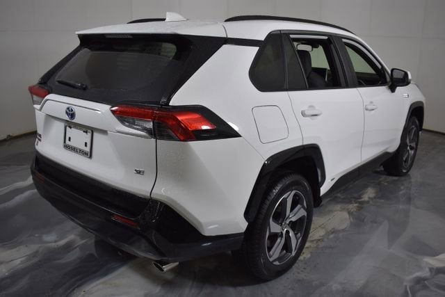 2023 Toyota RAV4 Prime SE