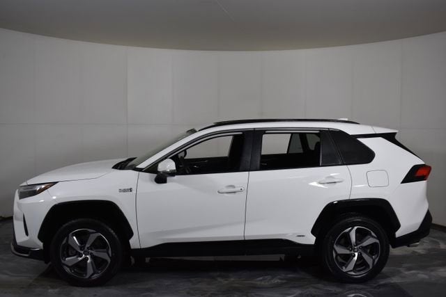 2023 Toyota RAV4 Prime SE